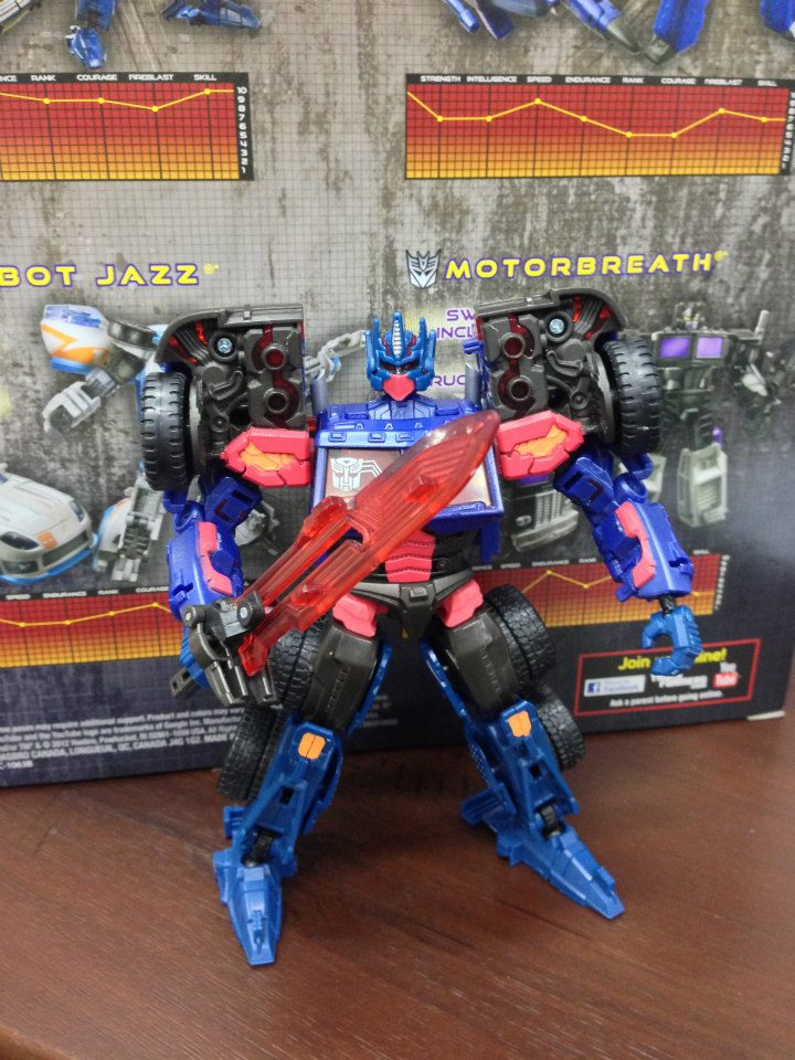 トランスフォーマー　アルティメットギフトセット　G2ジャズ　コンバットヒーロー Transformers Generations Ultimate Giftset In-Hand Images